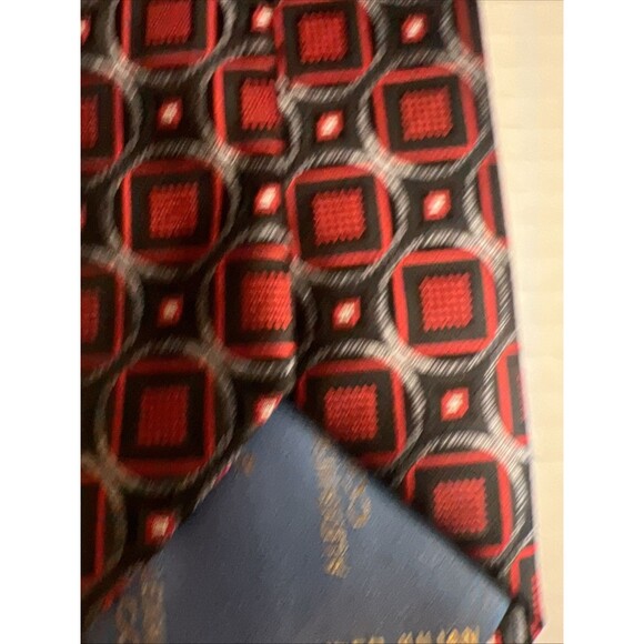 ALEXANDER JULIAN COLOURS Mens Polyester Necktie Designer Geometric Black/Red EUC - Picture 4 of 9